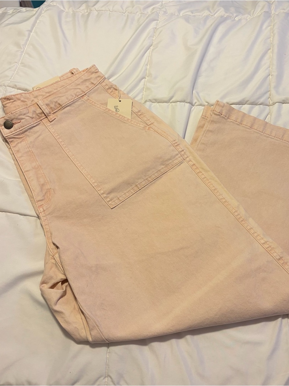 NWT UNIVERSAL THREAD wide leg crop pink denim pants